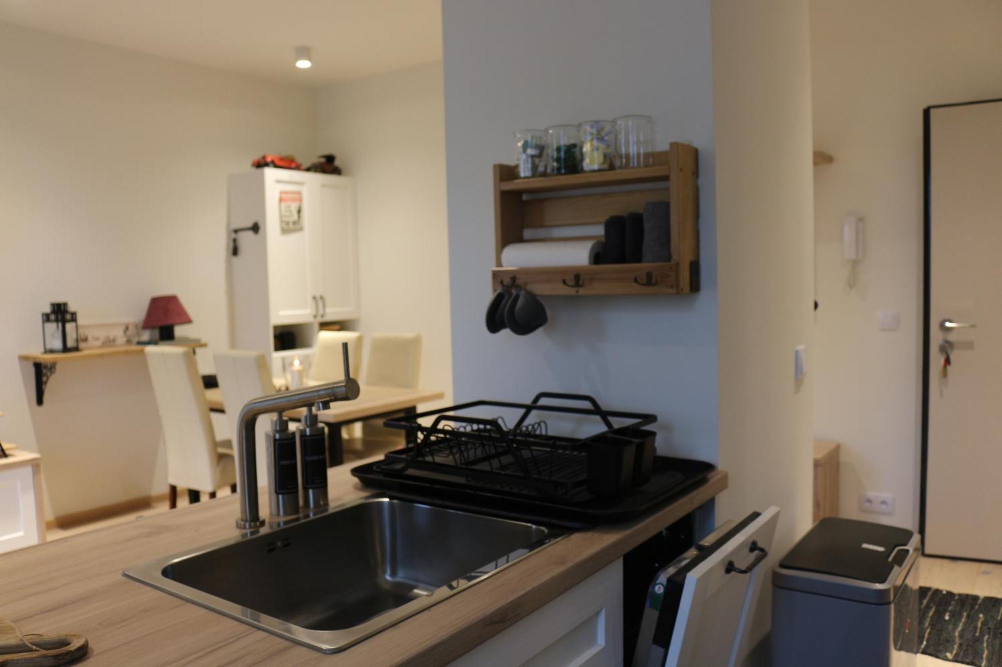 Relax&Comfort New Waw 50 Sqm With Terrace, Garden, Free Parking And Ac Варшава Экстерьер фото