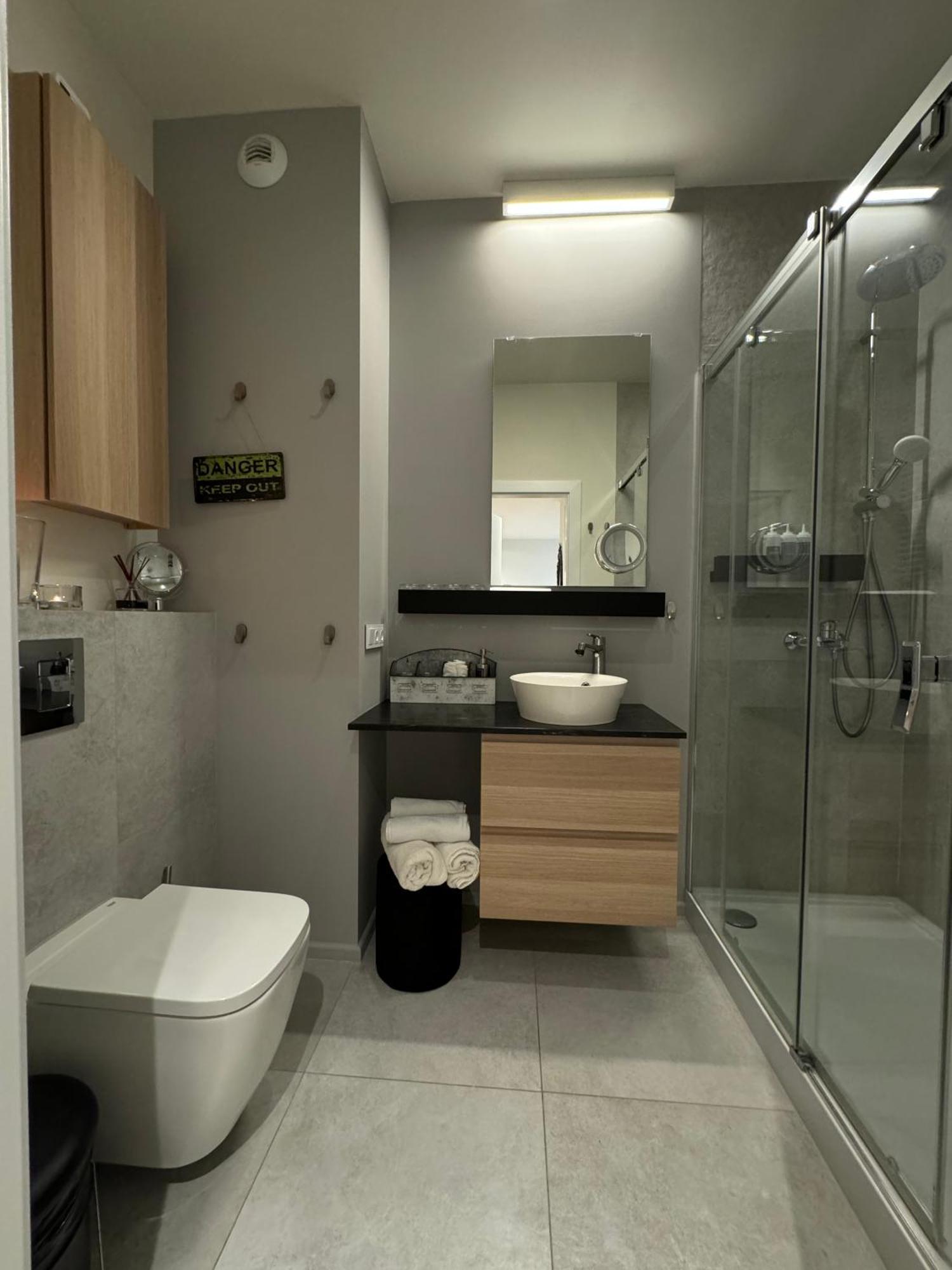 Relax&Comfort New Waw 50 Sqm With Terrace, Garden, Free Parking And Ac Варшава Экстерьер фото